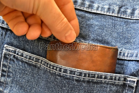 Cornwall Skinne knus Tyveri af pung fra bukselomme - Stockphoto #8987830 | PantherMedia  Billedbureau