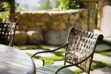 støbejern gårdhave stol bord - Royalty Free Image #11502397 | PantherMedia